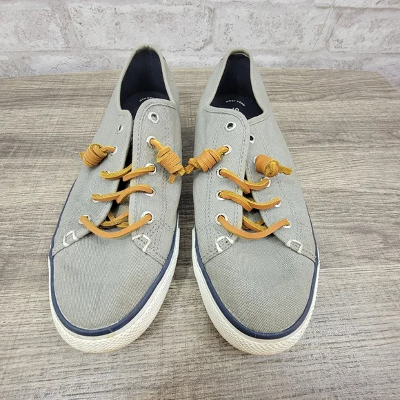 Sperry women's size 8 - Picture 2 of 5